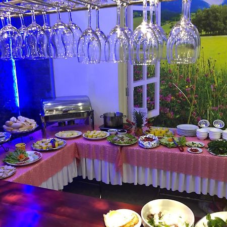 Camellia Hotel Ninh Binh Esterno foto