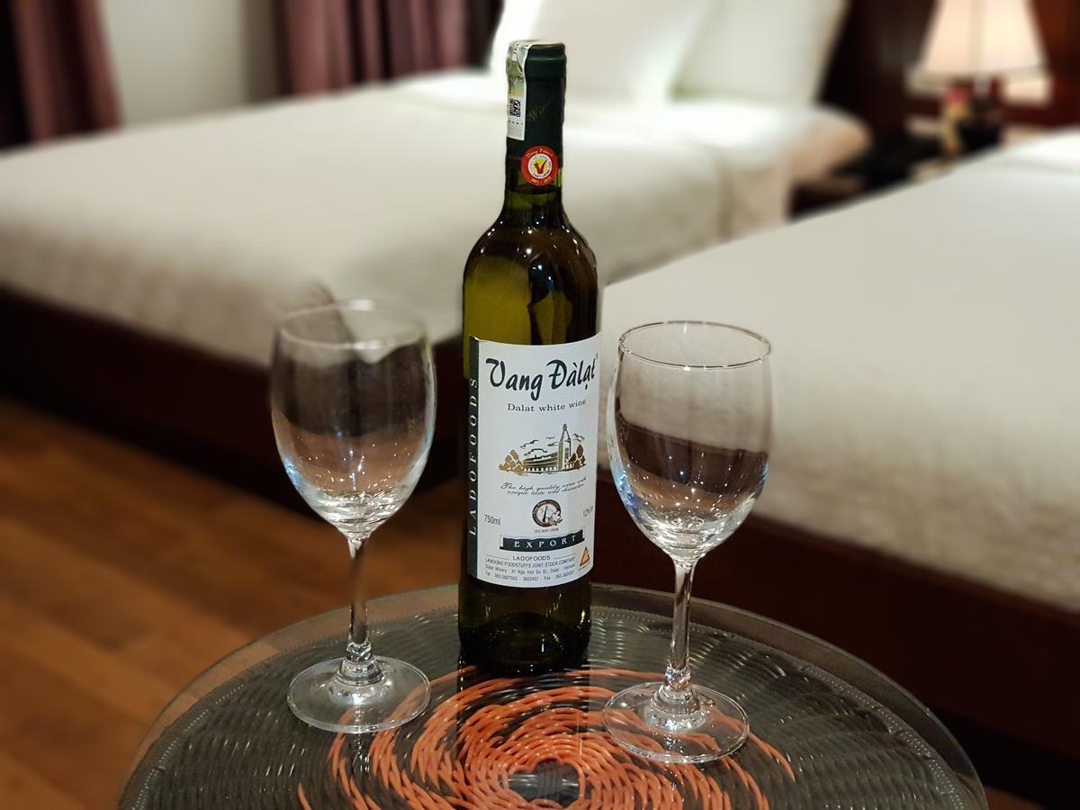 Camellia Hotel Ninh Binh Esterno foto
