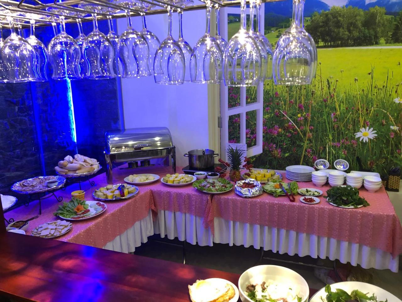 Camellia Hotel Ninh Binh Esterno foto